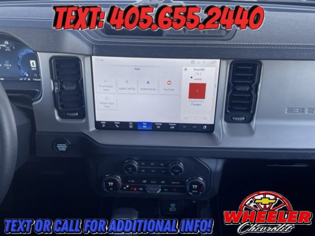 Used 2025 Ford Bronco Outer Banks image 21