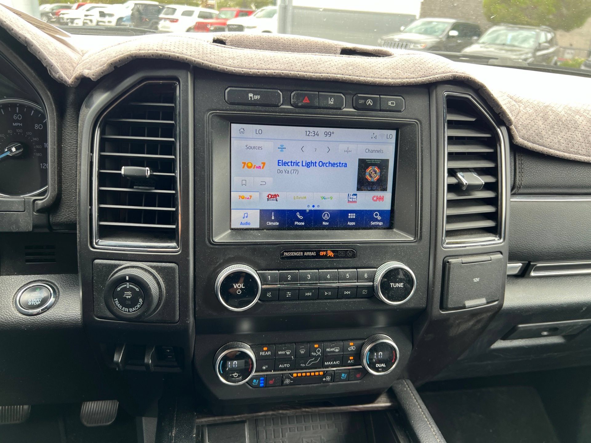 Used 2020 Ford Expedition Limited w/ Equipment Group 302A RWD image 35