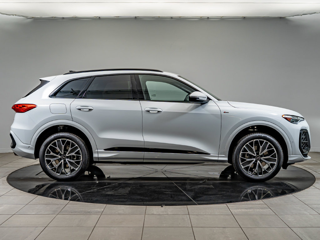 New 2026 Audi Q5 Premium AWD/4WD image 4