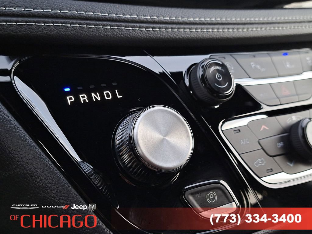 New 2026 Chrysler Pacifica Select image 34