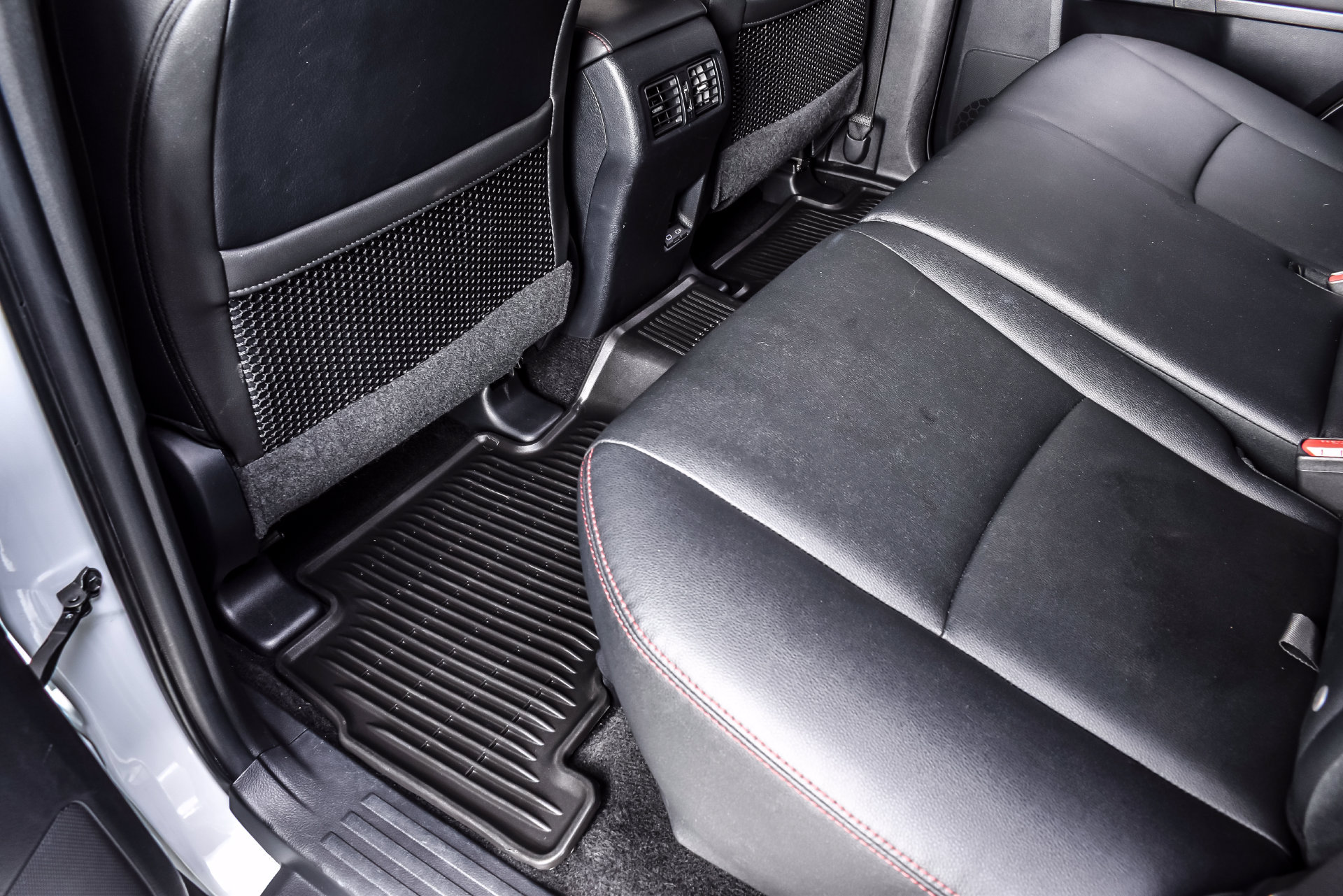 Used 2024 Toyota 4Runner TRD Off-Road Premium w/ Off Road Premium Plus Package AWD/4WD image 17