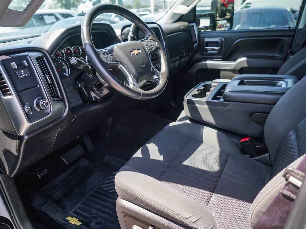 Used 2015 Chevrolet Silverado 2500 LT w/ LT Convenience Package RWD image 16