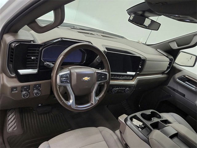 Used 2023 Chevrolet Silverado 1500 LT image 18