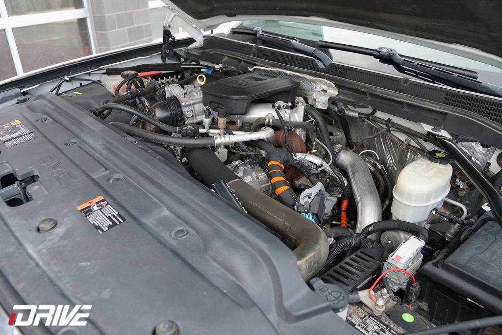 Used 2015 GMC Sierra 2500 SLT w/ Duramax Plus Package image 51