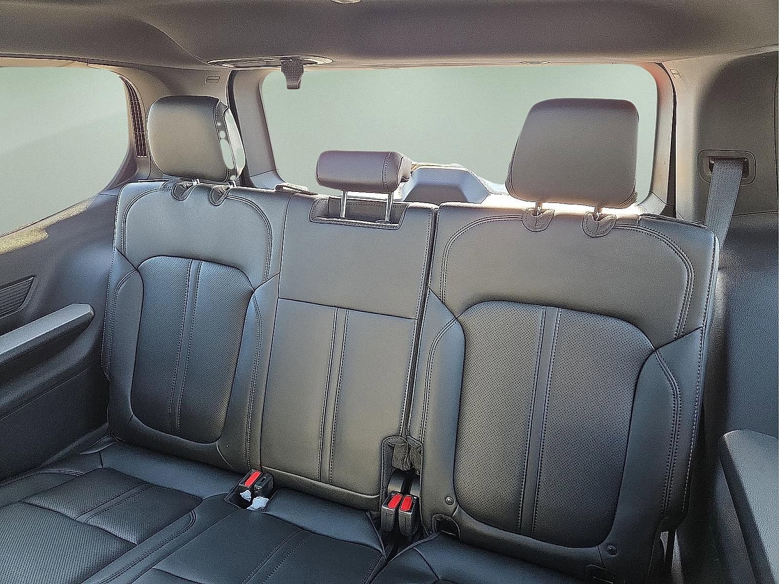 New 2026 Jeep Grand Wagoneer Limited AWD/4WD image 10