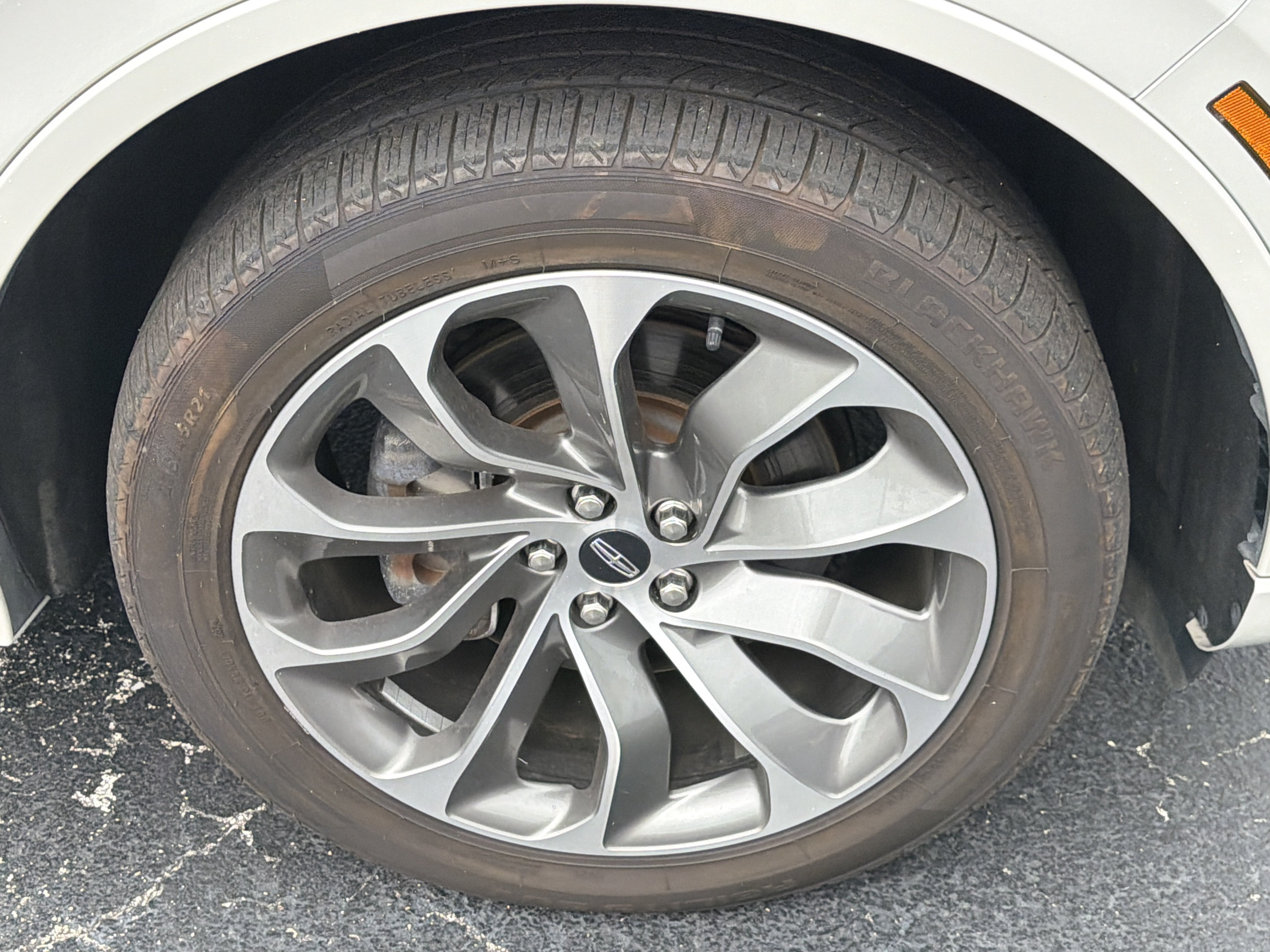 Used 2021 Lincoln Aviator Grand Touring AWD/4WD image 11