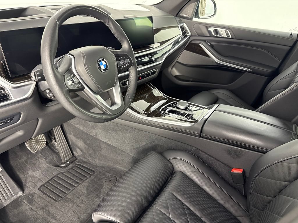 Certified 2024 BMW X5 xDrive40i w/ Premium Package AWD/4WD image 12