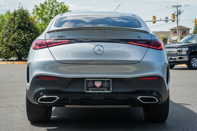 Used 2024 Mercedes-Benz GLC 300 4MATIC image 6