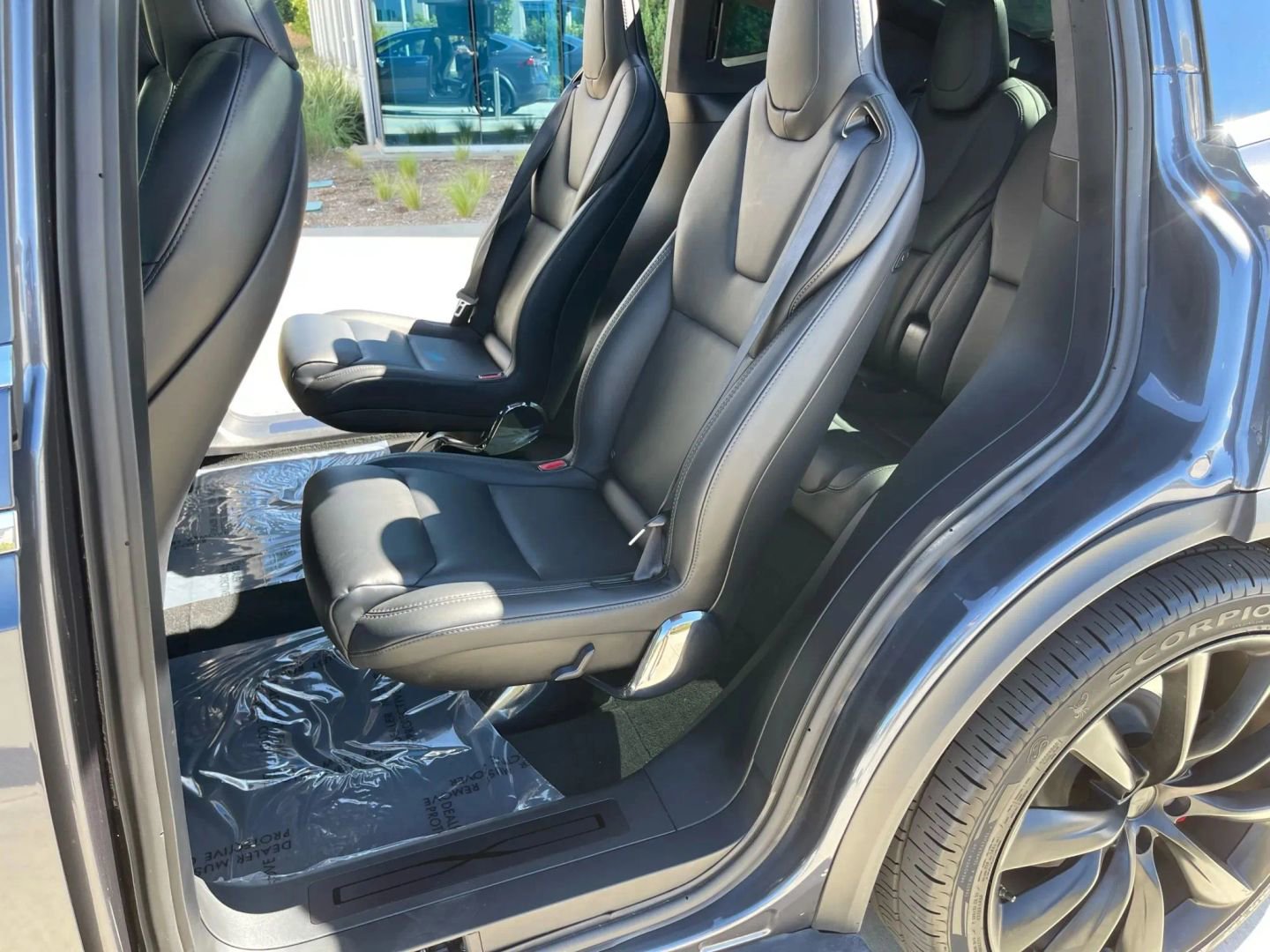 Used 2020 Tesla Model X Long Range AWD/4WD image 17