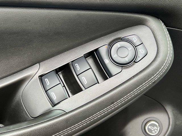 Certified 2024 Buick Encore GX Preferred w/ Advanced Technology Package FWD image 17