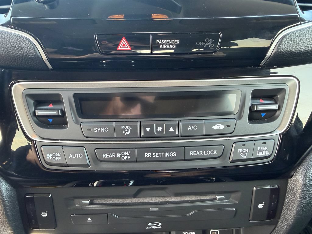Used 2019 Honda Pilot Touring image 7