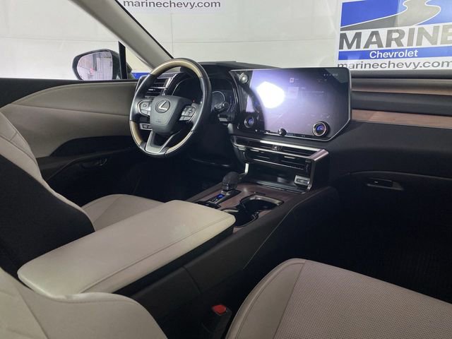 Used 2023 Lexus RX 350 Premium w/ Accessory Package image 27
