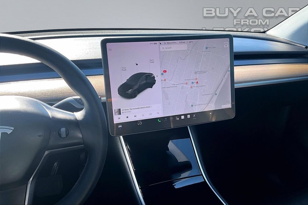 Used 2021 Tesla Model Y Long Range AWD/4WD image 6