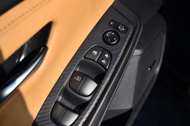 Certified 2024 Nissan Sentra SV w/ SV Premium Package image 9