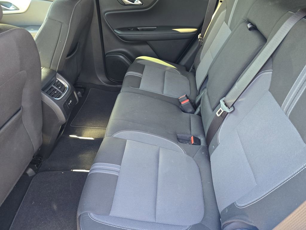 Used 2025 Chevrolet Blazer LT image 13