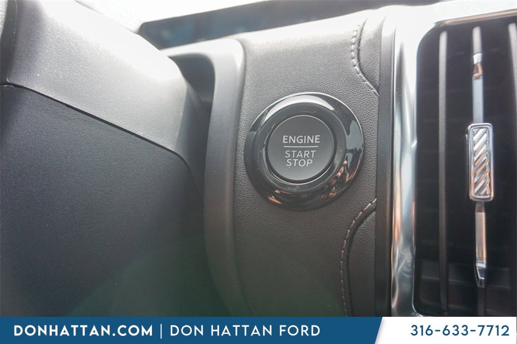 New 2025 Ford Expedition Platinum image 10