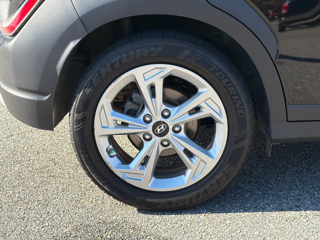 Used 2022 Hyundai Kona SEL FWD image 19