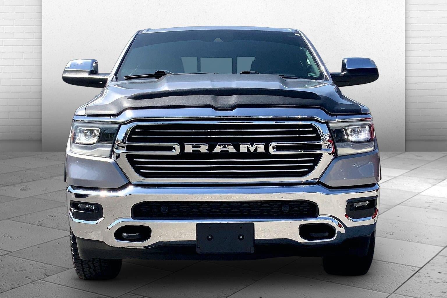 Used 2023 RAM 1500 Laramie AWD/4WD image 2