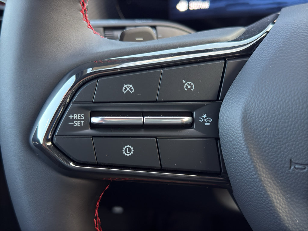 New 2027 Chevrolet Equinox RS w/ Safety and Technology Package FWD image 17