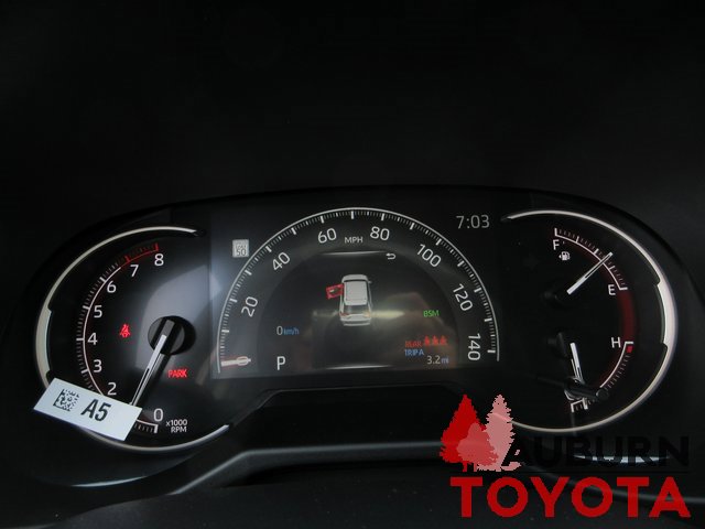 New 2025 Toyota RAV4 XLE image 12