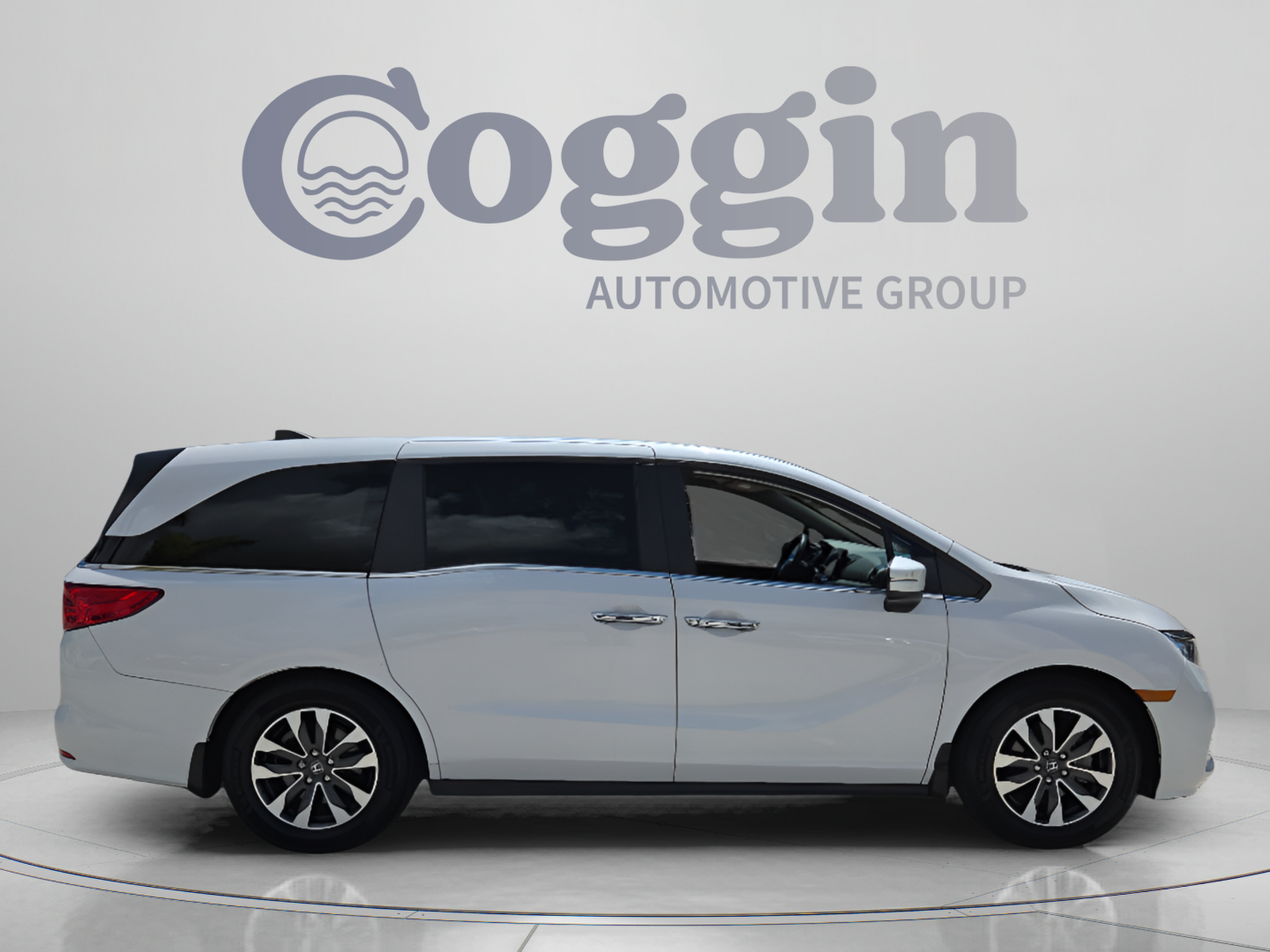 Used 2023 Honda Odyssey EX-L image 6