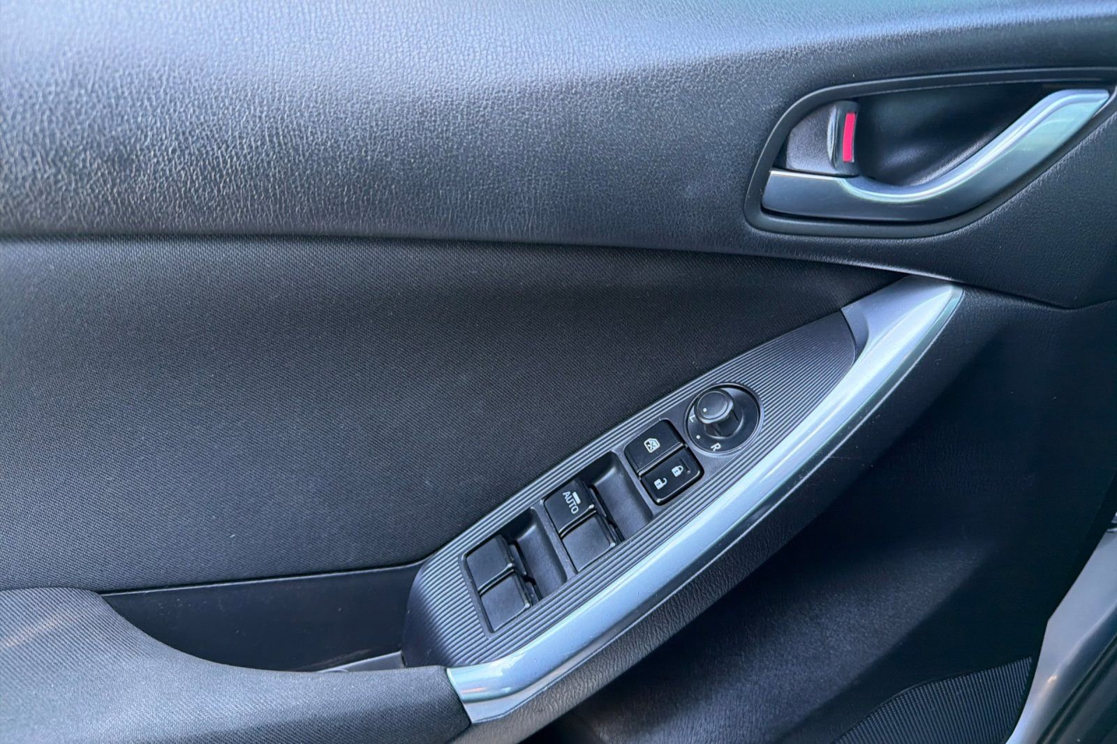 Used 2013 MAZDA CX-5 Sport FWD image 12