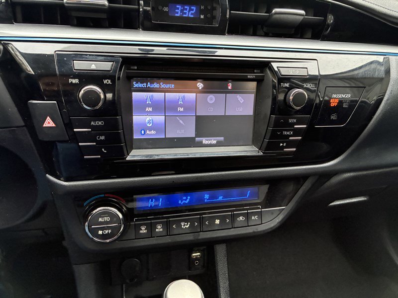 Used 2016 Toyota Corolla S image 10