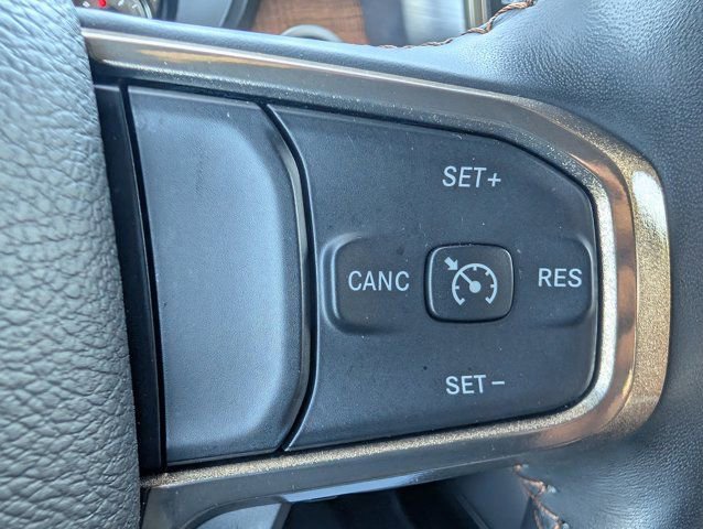 Used 2021 RAM 1500 Limited w/ Off Road Group image 23