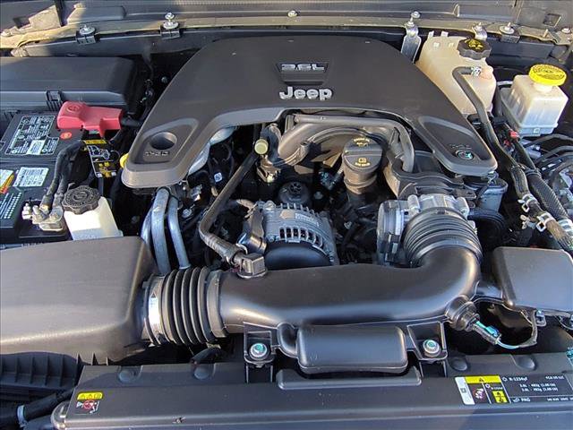 Used 2020 Jeep Gladiator Overland image 23