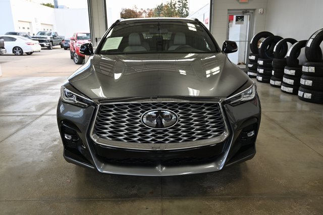 Used 2023 INFINITI QX55 Luxe w/ Cargo Package image 2