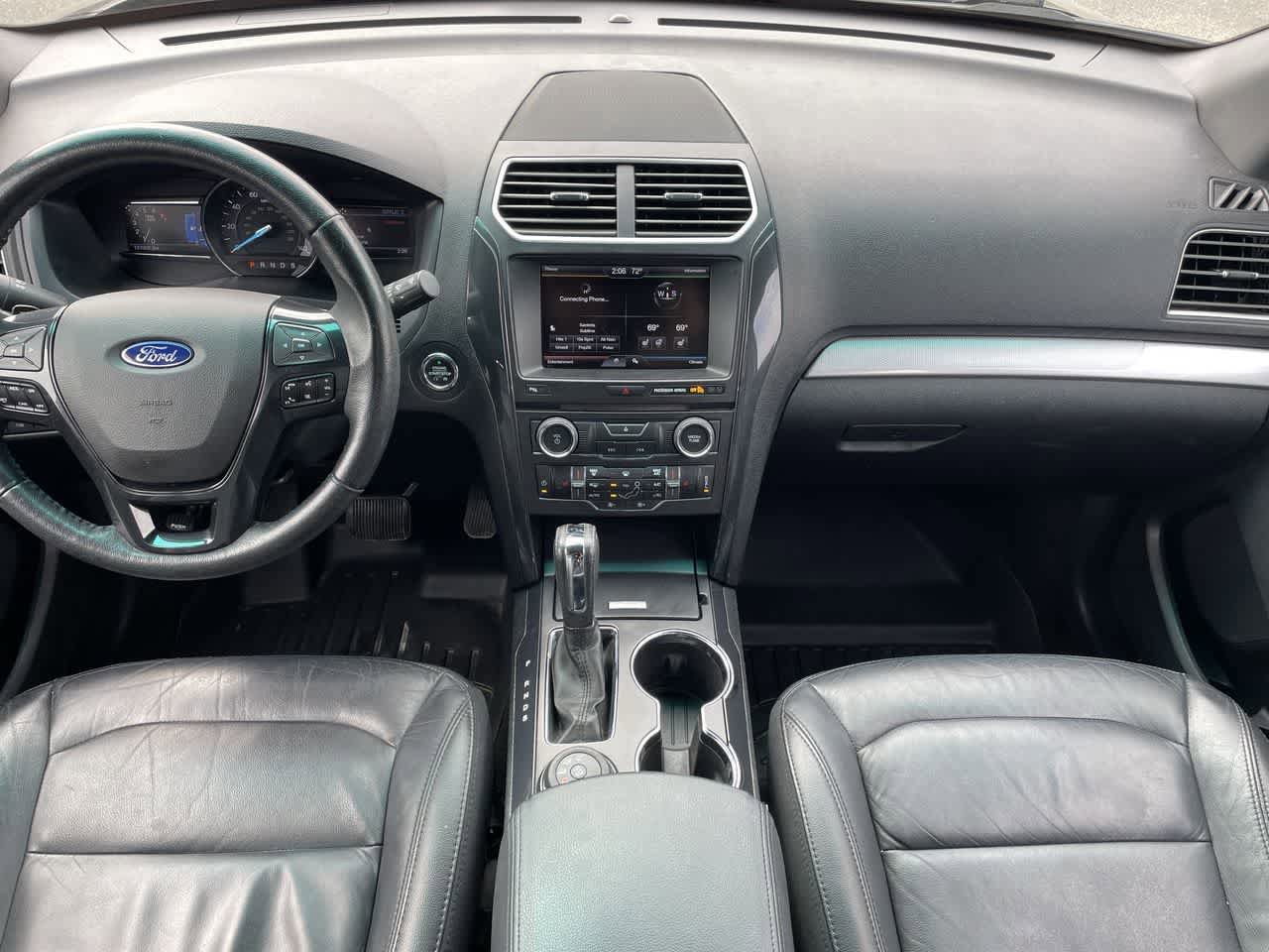 Used 2016 Ford Explorer XLT w/ Equipment Group 202A AWD/4WD image 24