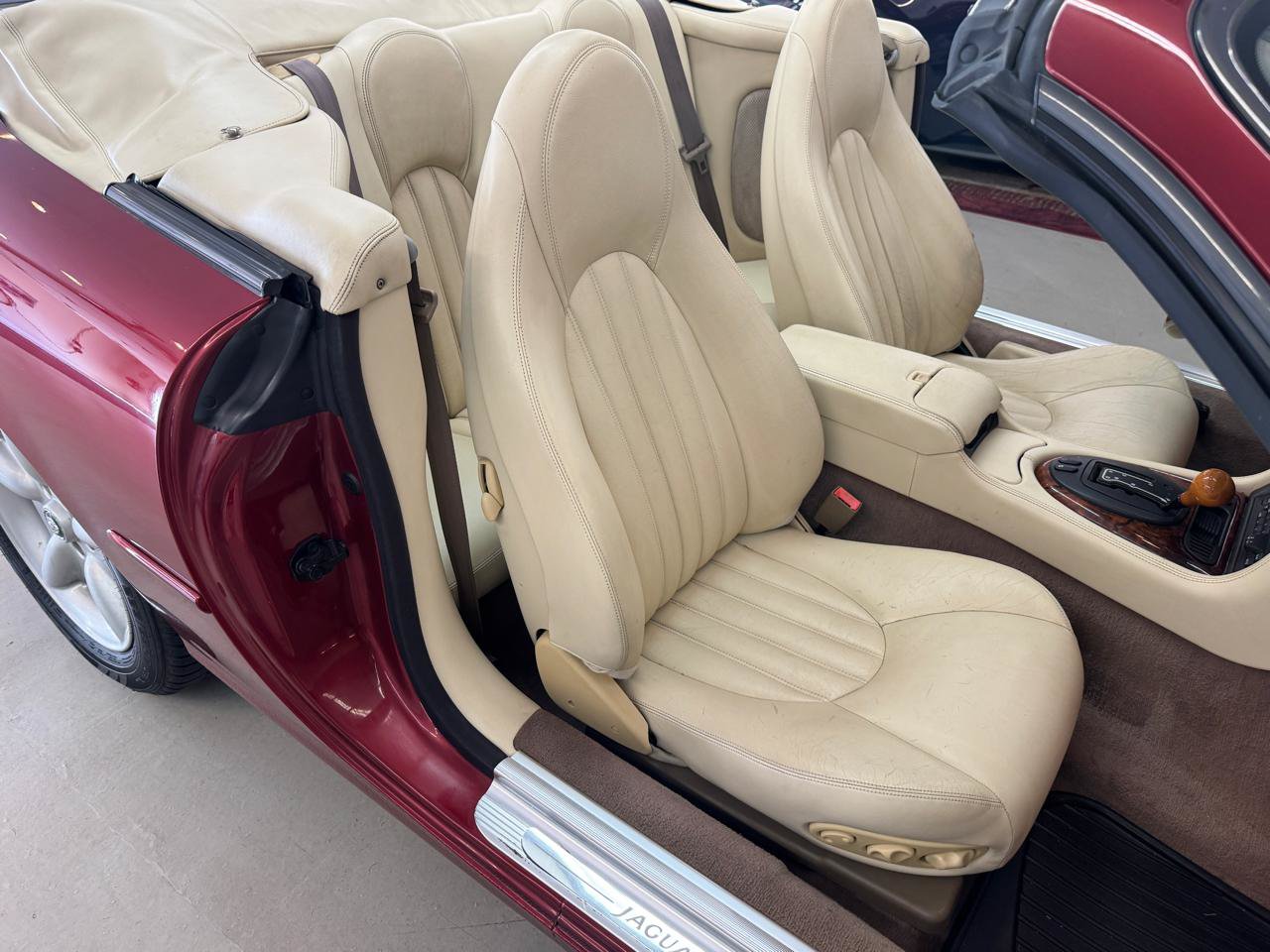 Used 1997 Jaguar XK8 Convertible RWD image 14