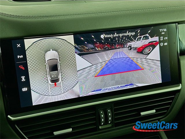 Used 2023 Porsche Cayenne Turbo image 28