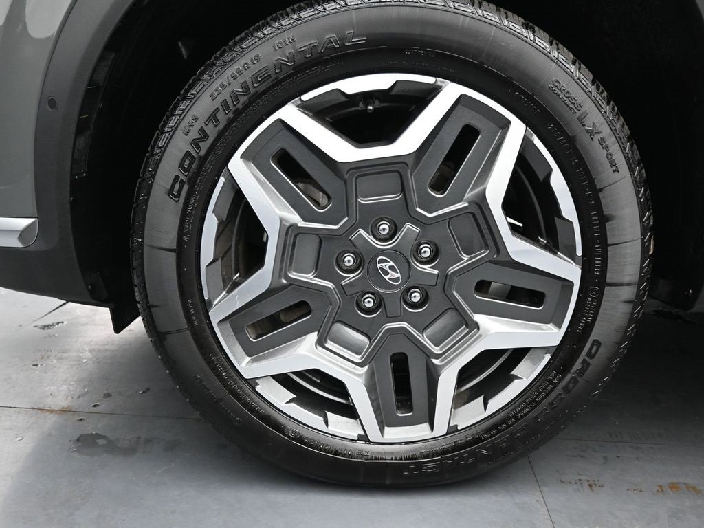 Used 2023 Hyundai Santa Fe Limited image 14