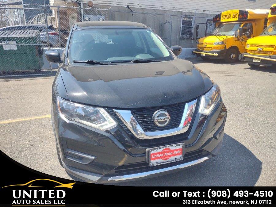 Used 2018 Nissan Rogue S AWD/4WD image 5
