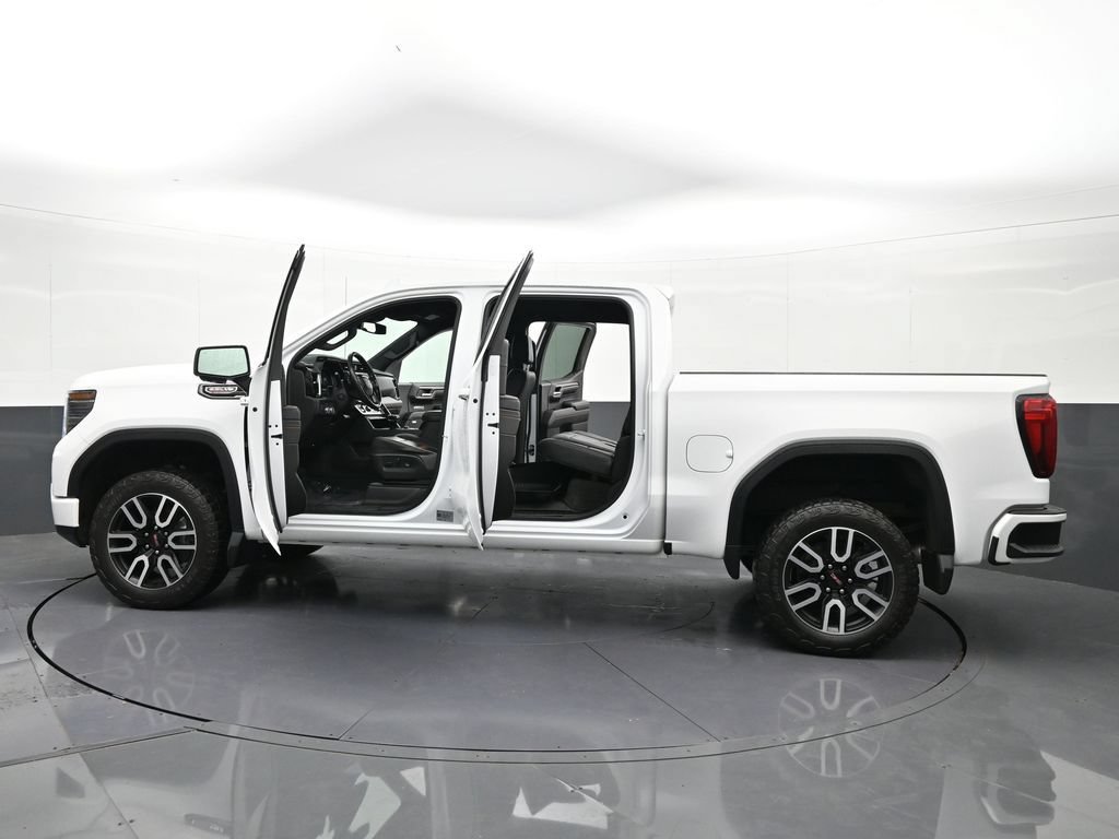 Used 2023 GMC Sierra 1500 AT4 AWD/4WD image 40