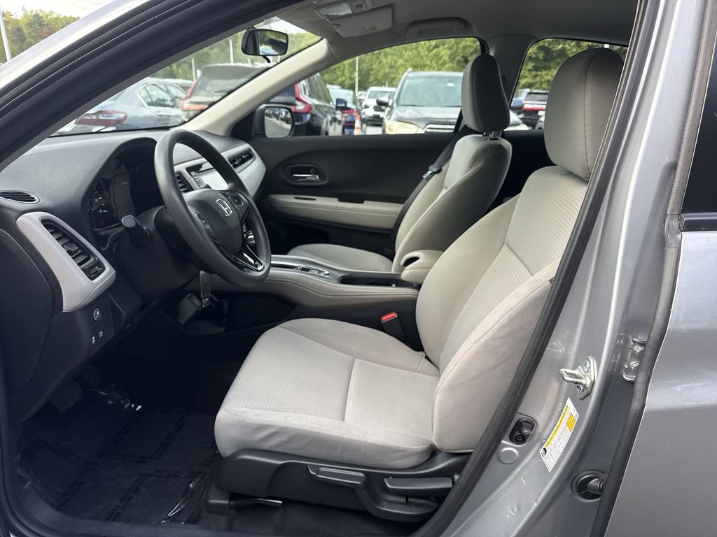 Used 2021 Honda HR-V LX image 13