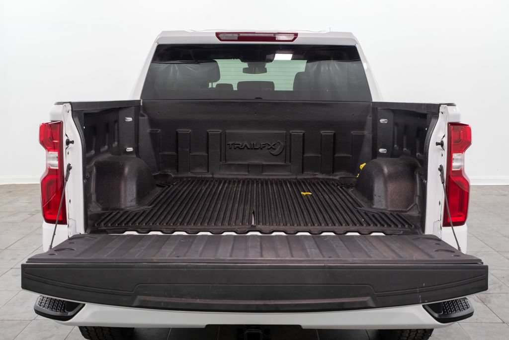 Used 2026 Chevrolet Silverado 1500 RST AWD/4WD image 12