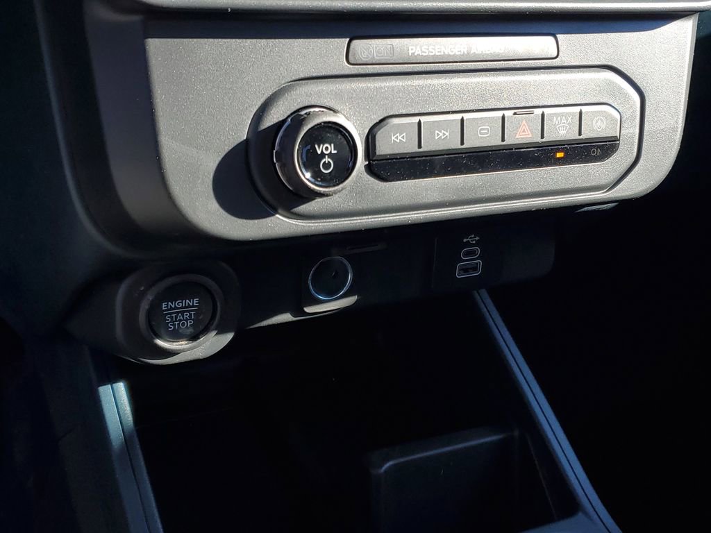 New 2026 Ford Maverick Lobo image 21