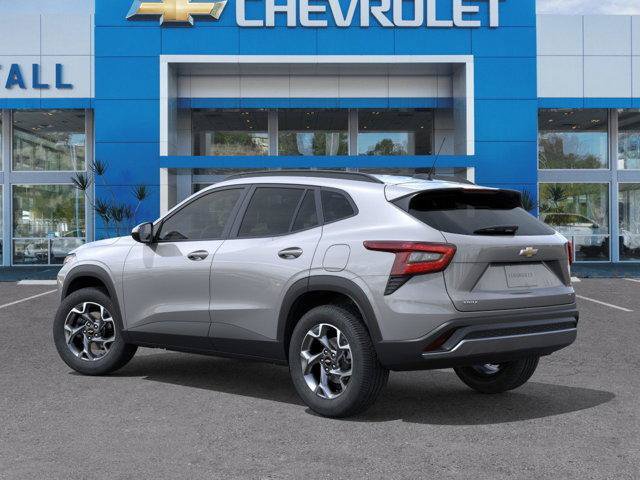 Used 2026 Chevrolet Trax LT w/ Driver Confidence Package FWD image 3