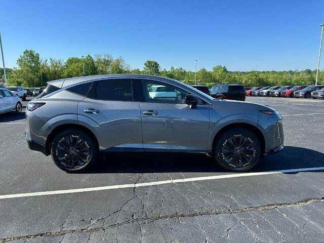 Certified 2026 Nissan Murano Platinum w/ Cargo Package AWD/4WD image 2