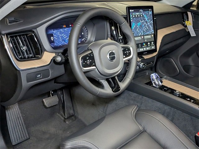 New 2026 Volvo XC60 B5 Ultra w/ Climate Package PRO image 12