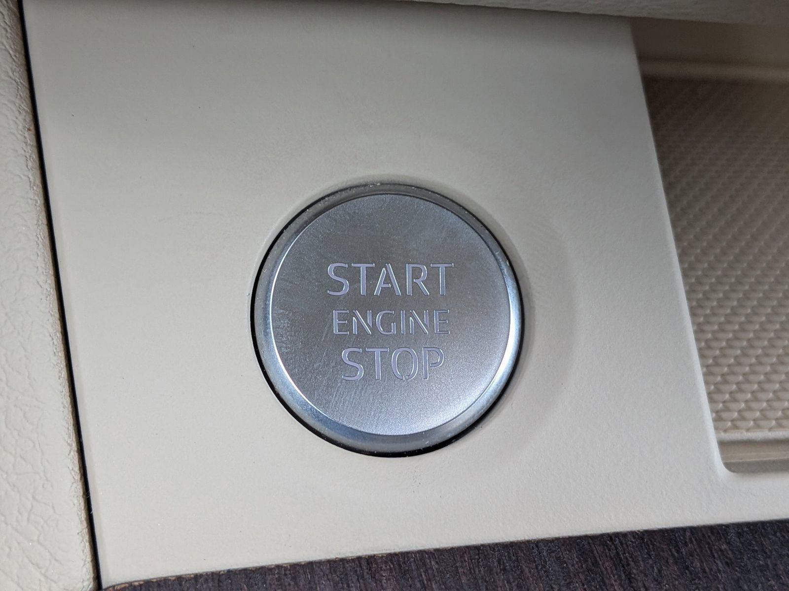 Used 2024 Audi Q5 2.0T Premium image 32