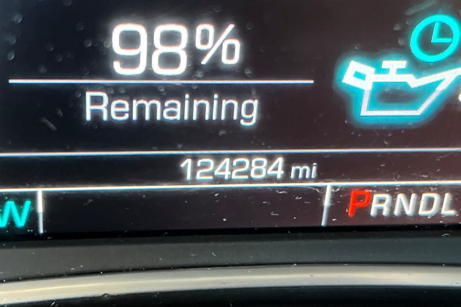 Used 2018 Chevrolet Malibu LT FWD image 28