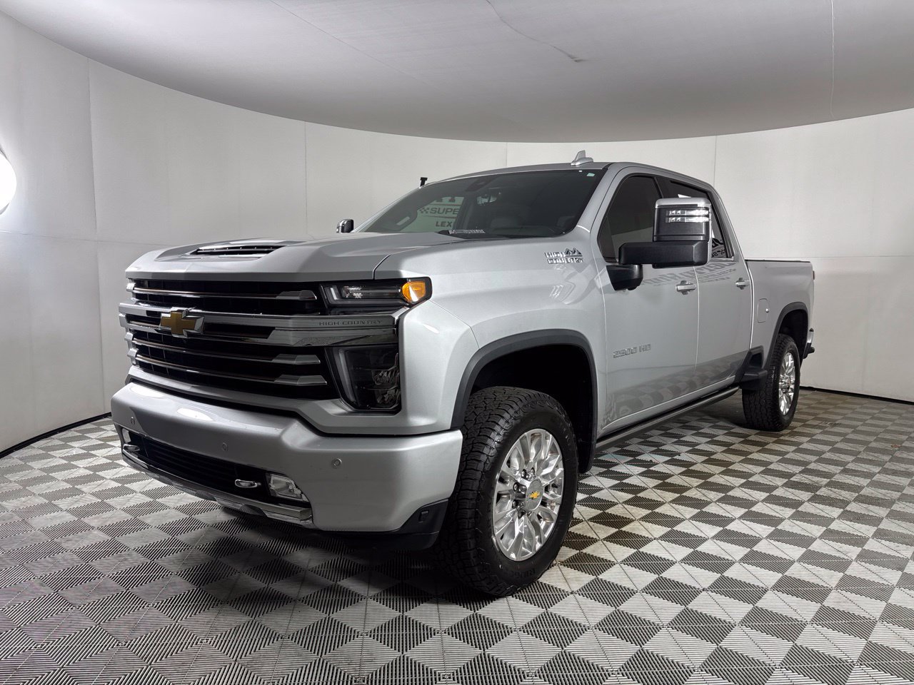 Used 2023 Chevrolet Silverado 2500 High Country w/ Z71 Off-Road Package AWD/4WD image 1