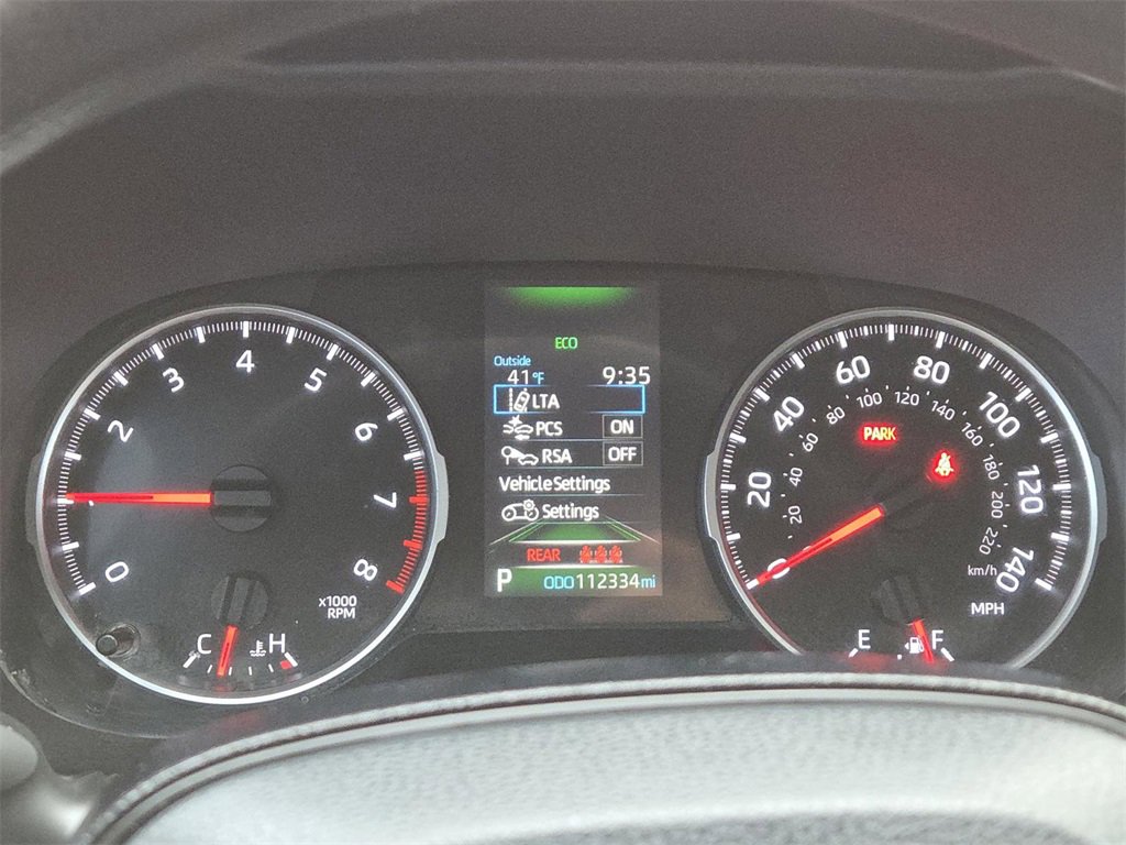 Used 2021 Toyota RAV4 LE image 21