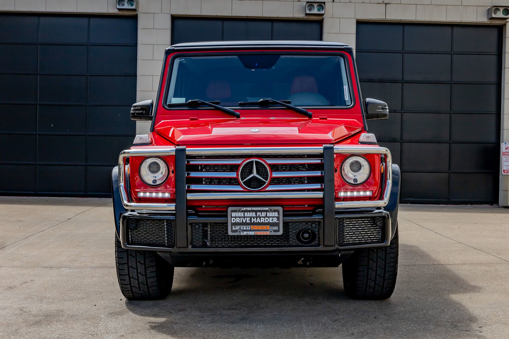 Used 2017 Mercedes-Benz G 550 image 2