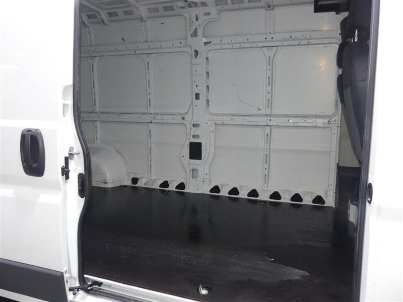 Used 2018 RAM ProMaster 2500 w/ Premium Appearance Group image 22