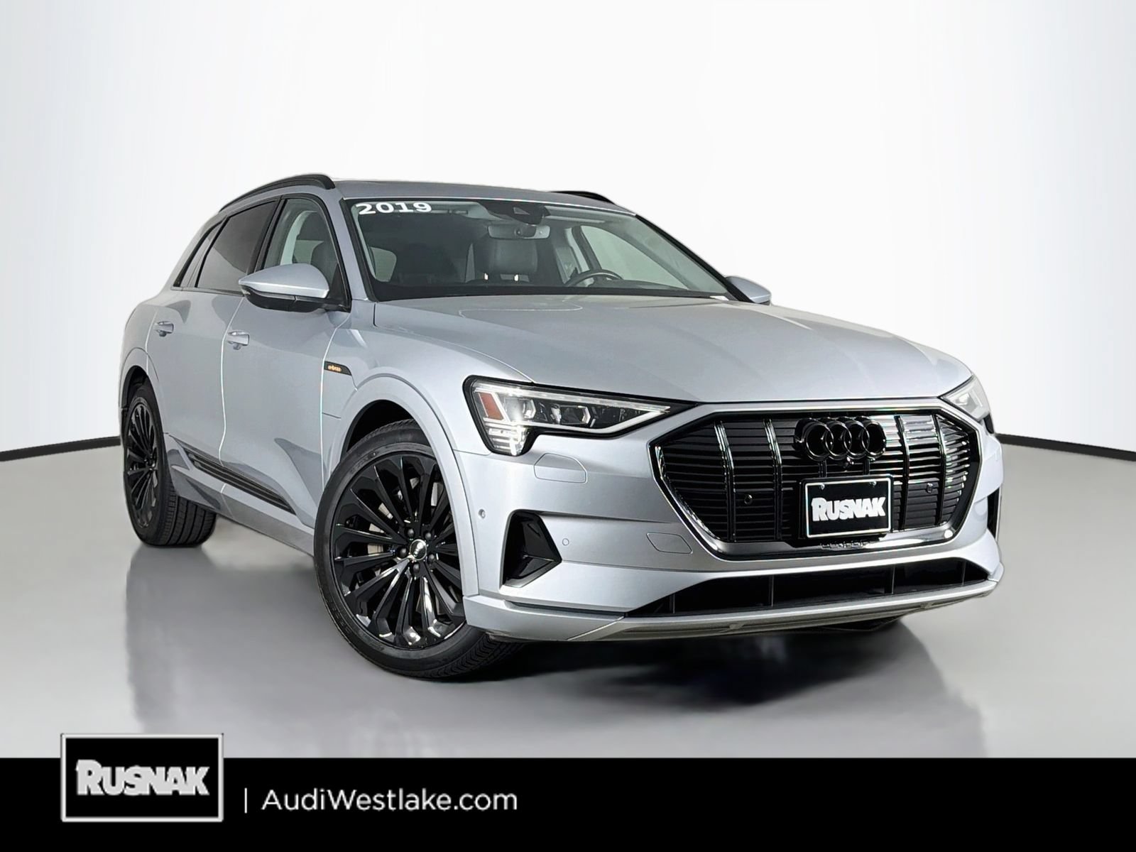 Used 2019 Audi e-tron Prestige w/ Prestige Package