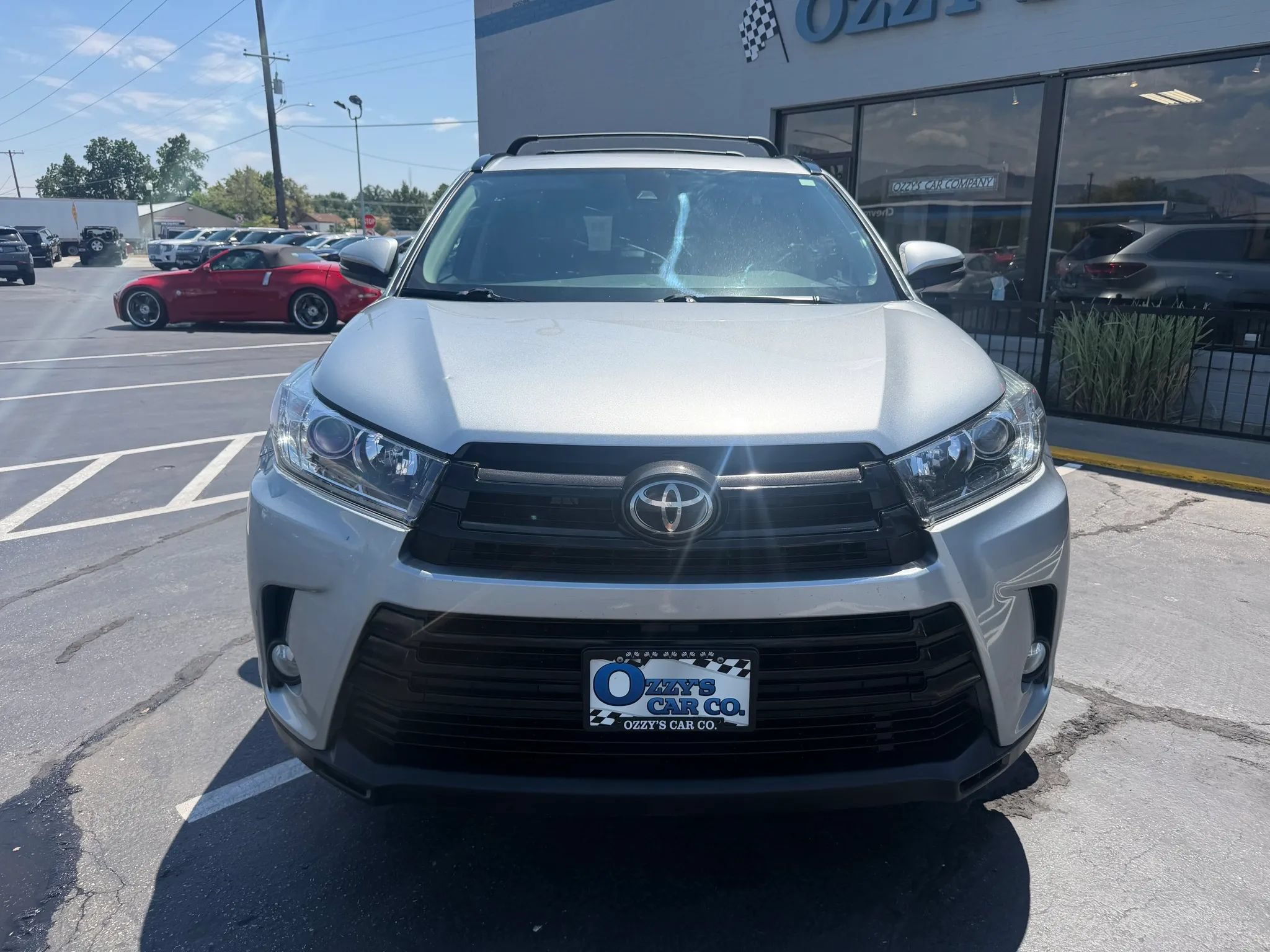 Used 2017 Toyota Highlander SE AWD/4WD image 8